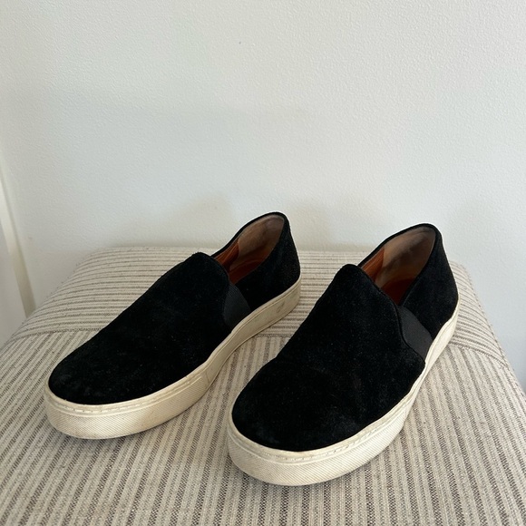 Vince Shoes - VINCE $225 Black Suede & leather Slip-On sneaker size 8